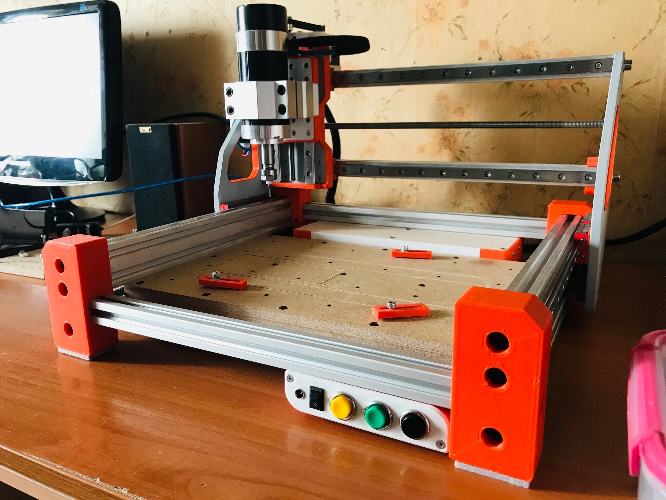 小型数控基于STM32F103S8T6